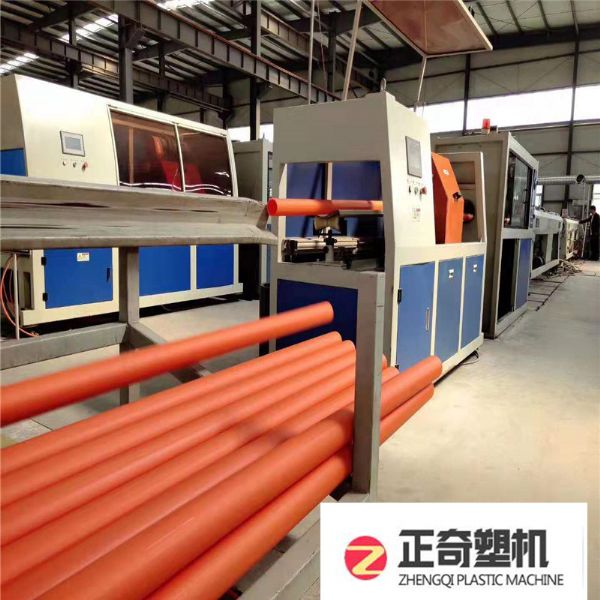 ?热烈祝贺我公司研制开发的高温耐磨油井衬管 超高分子量聚乙烯(UHMWPE)管材生产线在客户厂中试机成功